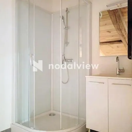 Aux Sources De Lesquire Maison 5 5 Salles De Bains , 11 Personnes