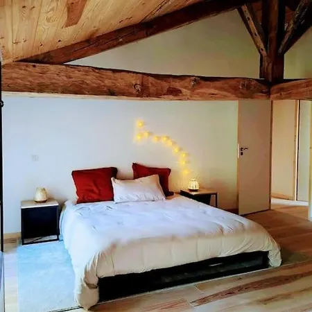 Aux Sources De Lesquire Maison 5 5 Salles De Bains , 11 Personnes *
