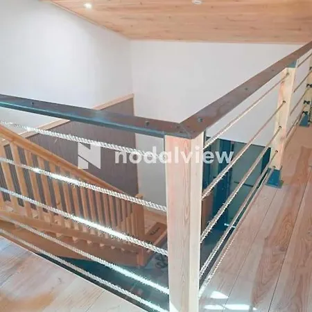 Aux Sources De Lesquire Maison 5 5 Salles De Bains , 11 Personnes
