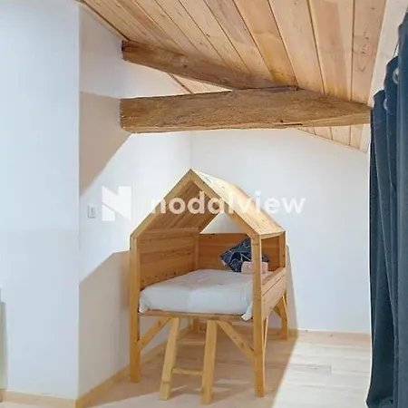 Dom wakacyjny Aux Sources De Lesquire Maison 5 5 Salles De Bains , 11 Personnes